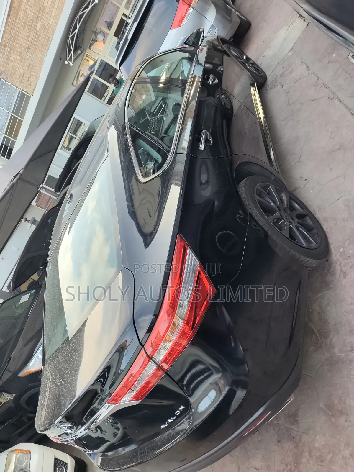 Toyota Avalon 2014 Black