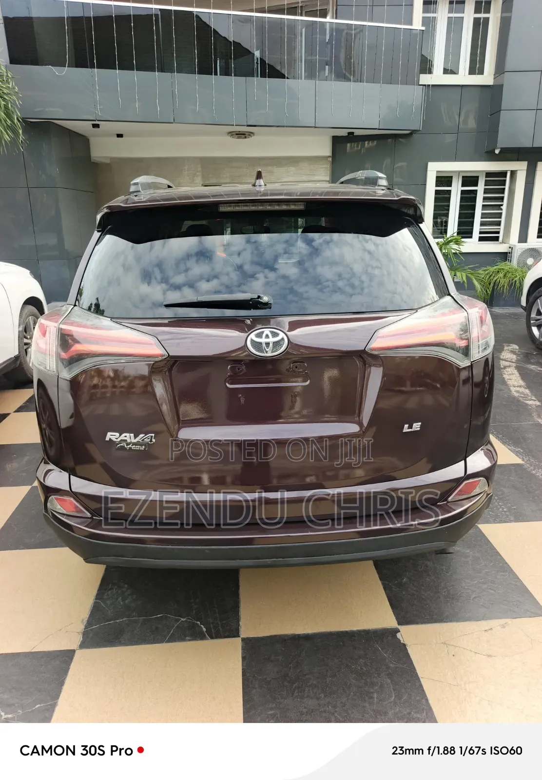Toyota RAV4 2017 Maroon