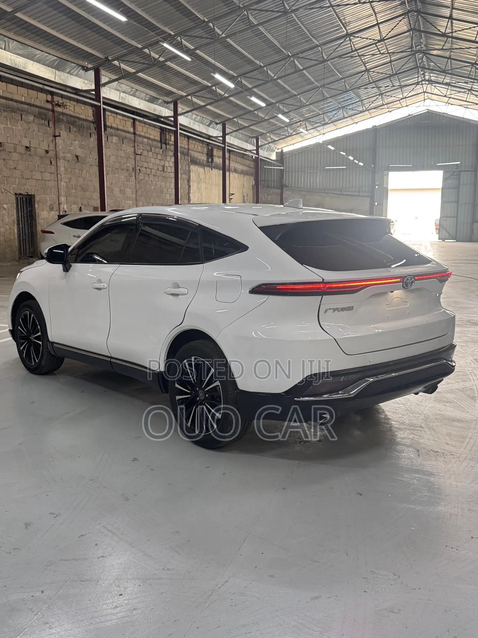 Toyota Venza 2023 White