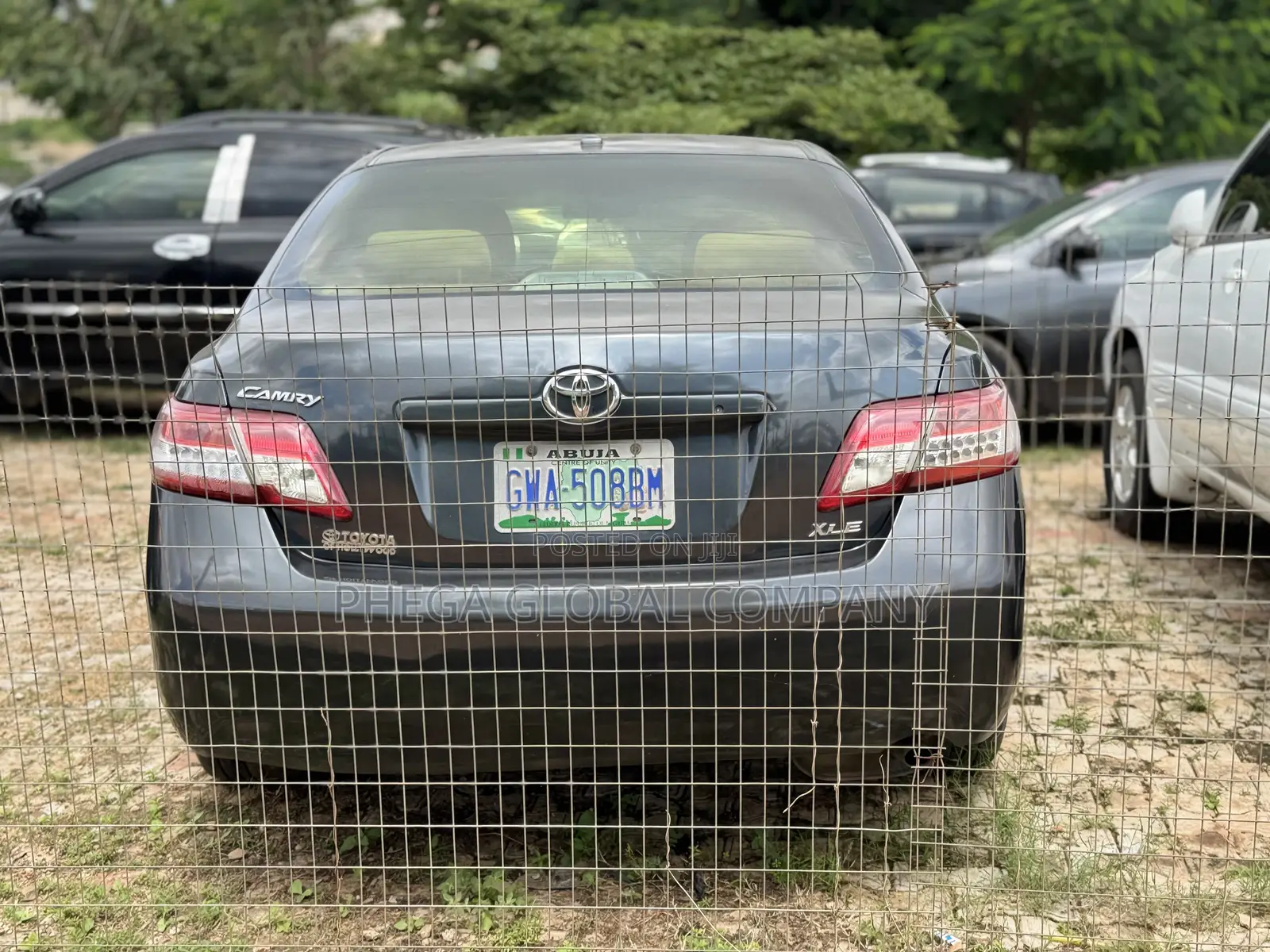 Toyota Camry LE 4dr Sedan (2.5L 4cyl 6AM) 2010 Gray
