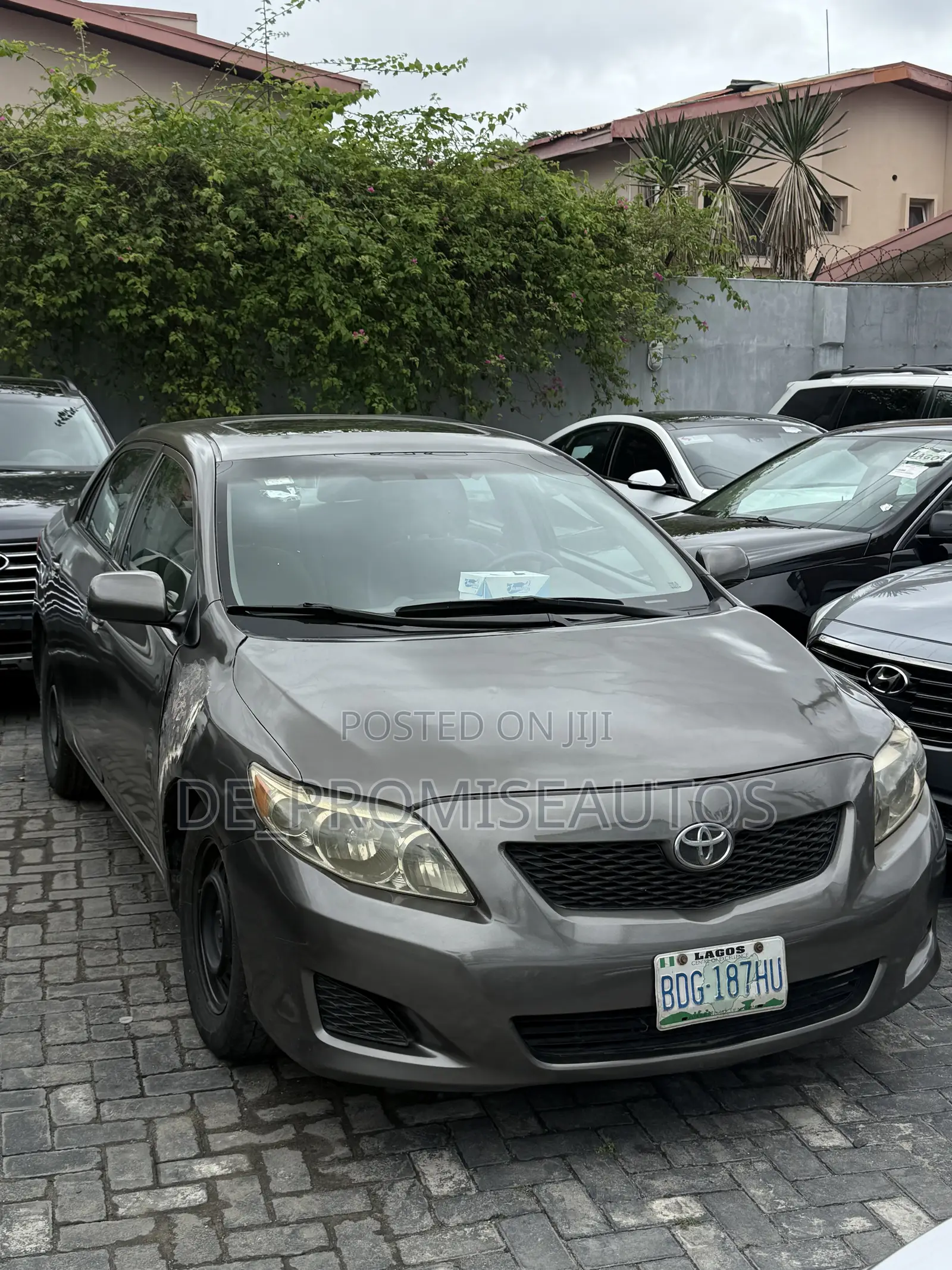 Toyota Corolla 2010 Gray