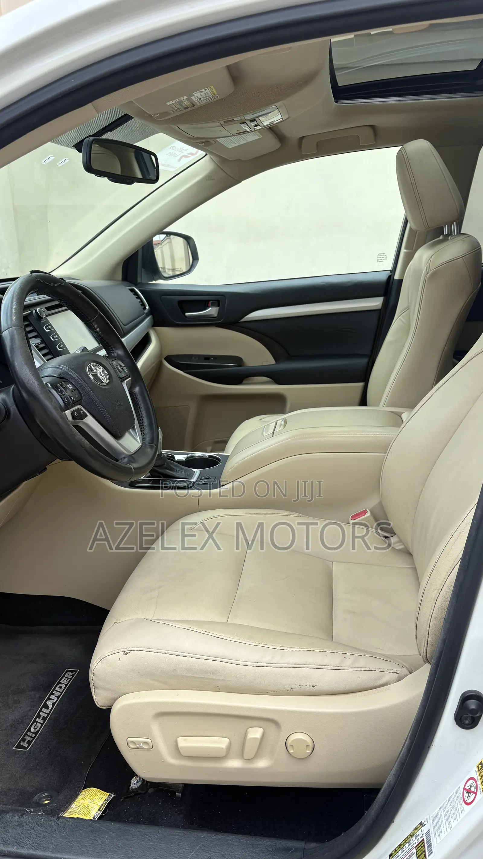 Toyota Highlander XLE 4dr SUV (3.5L 6cyl 6A) 2015 White