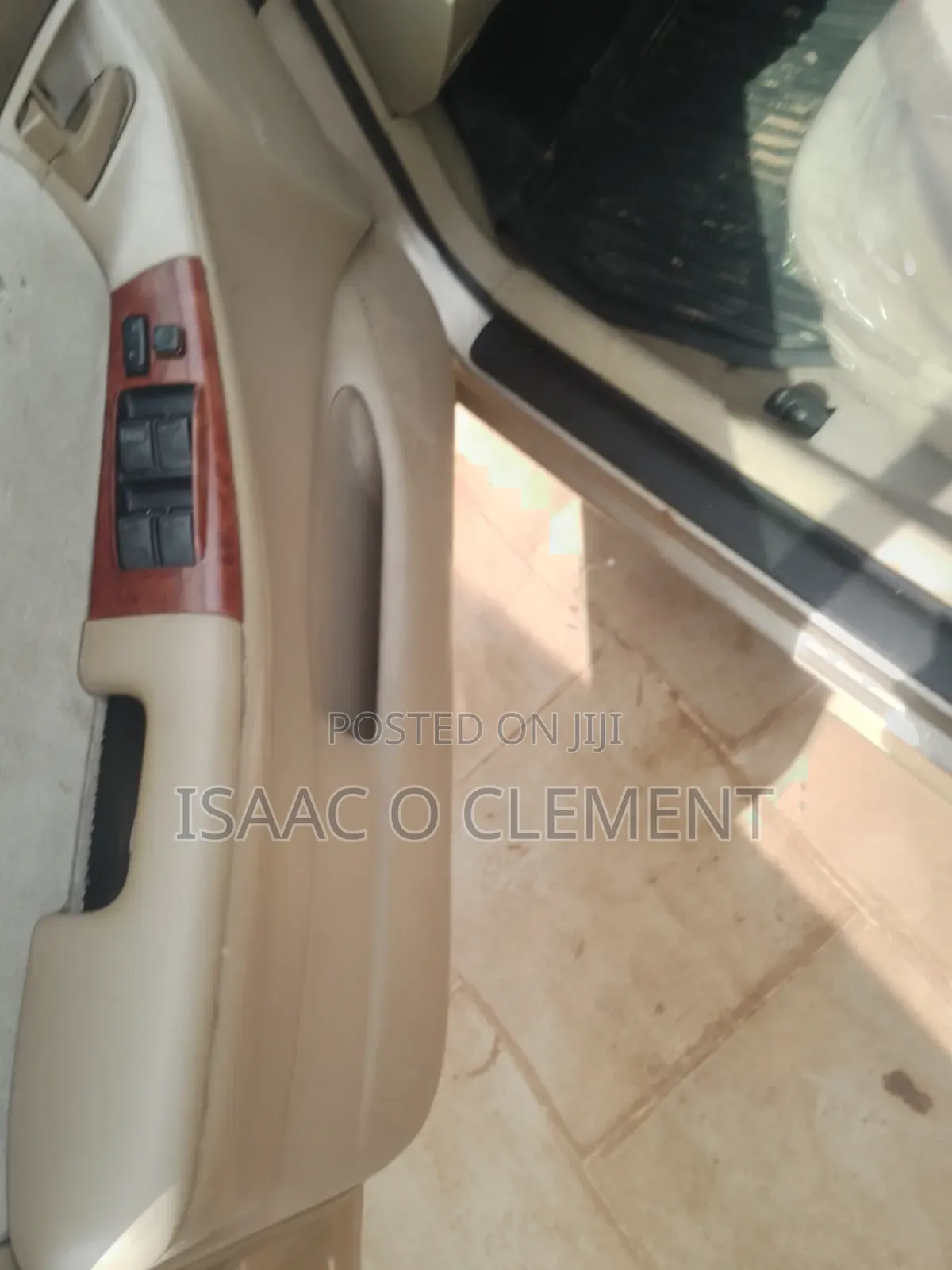 Toyota Corolla 2004 Gold