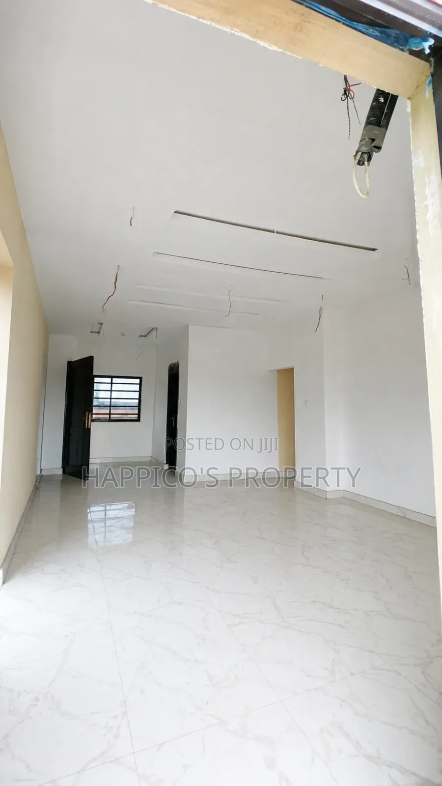 3bdrm Block of Flats in Alagomeji for rent