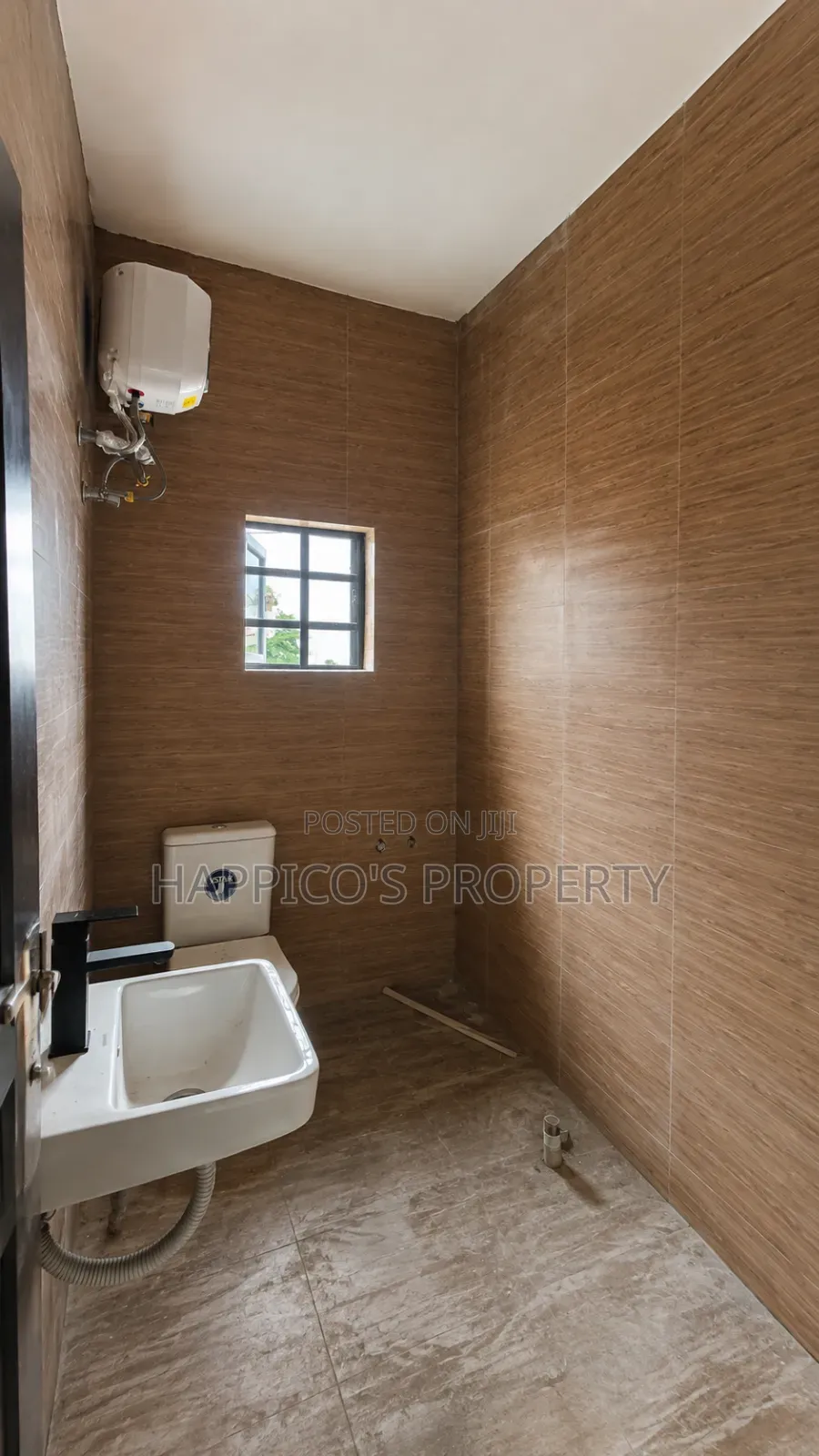 3bdrm Block of Flats in Alagomeji for rent