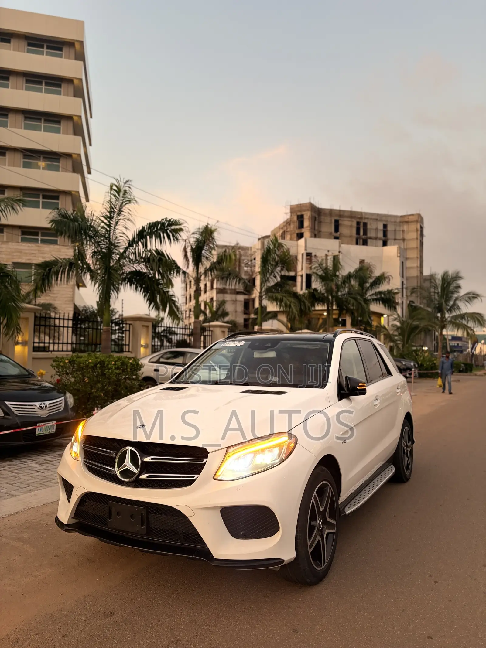 Mercedes-Benz GLE-Class AMG GLE 43 4MATIC 2018 White