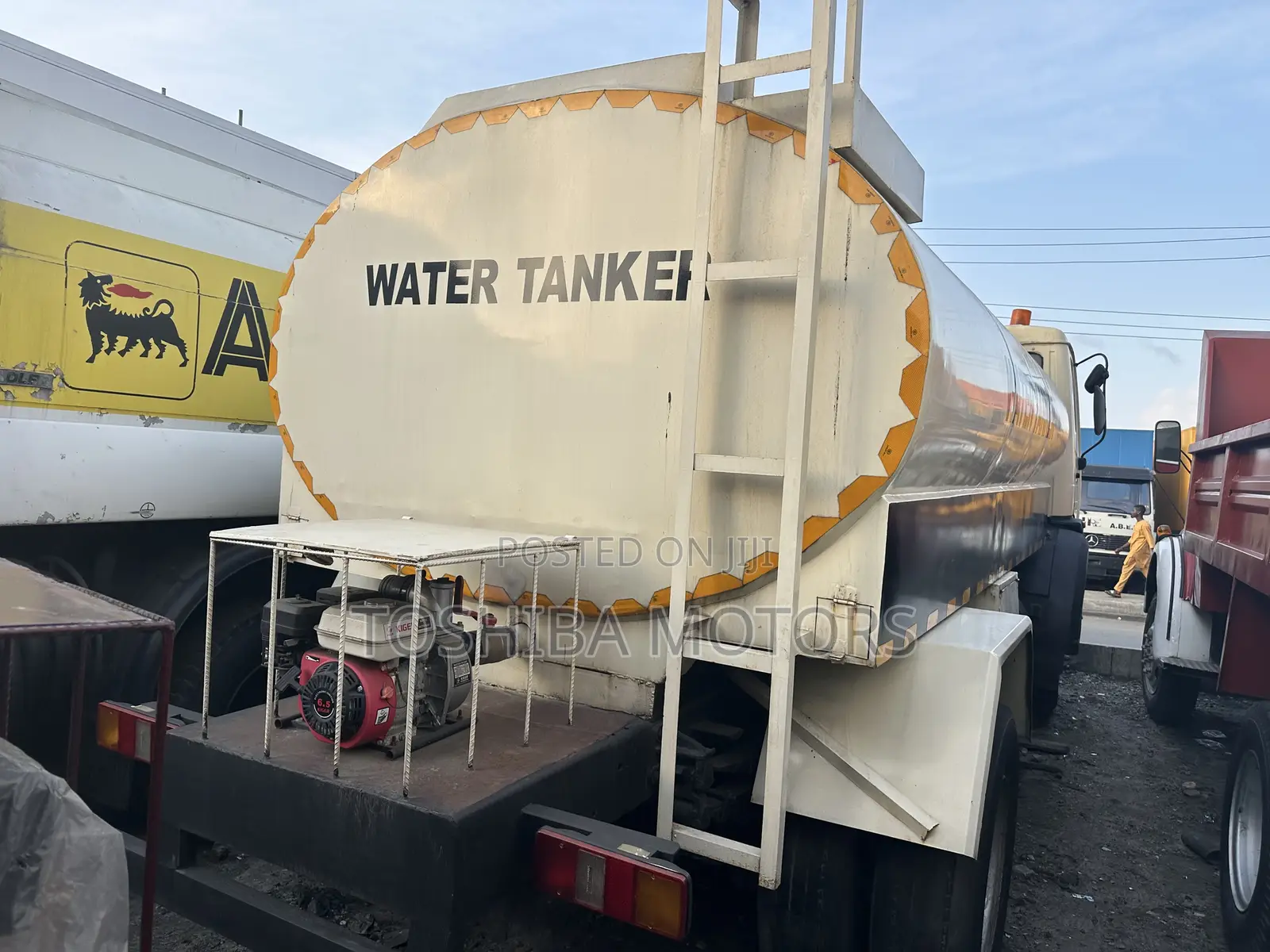 Mercedes Benz Water Tanker 13L