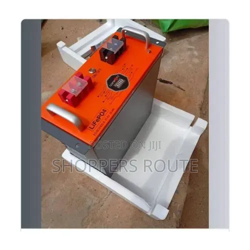LUXWATT 3kWh 25.6V Lithium-Ion Solar Battery, High 24v Capacity