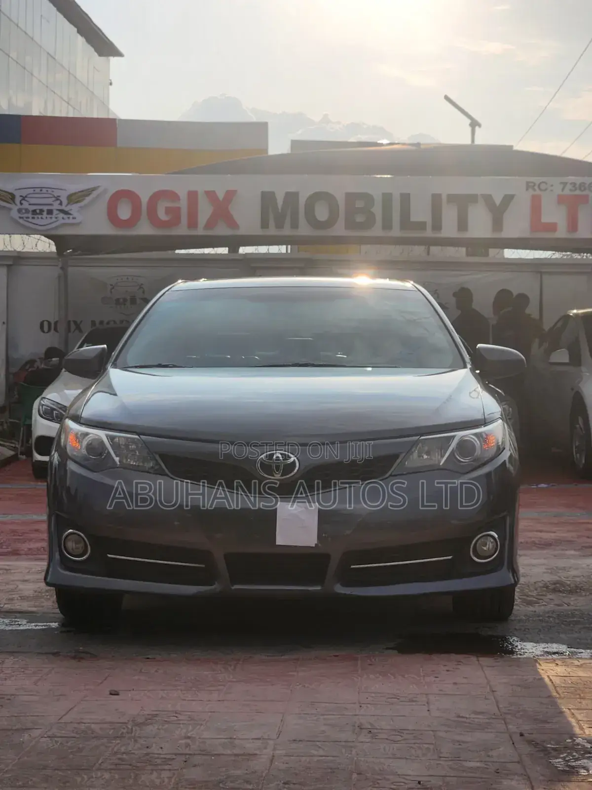 Toyota Camry 2012 Gray