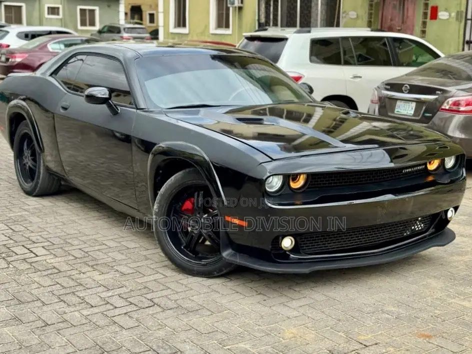 Dodge Challenger SXT 2dr Coupe (3.6L 6cyl 5A) 2014 Black