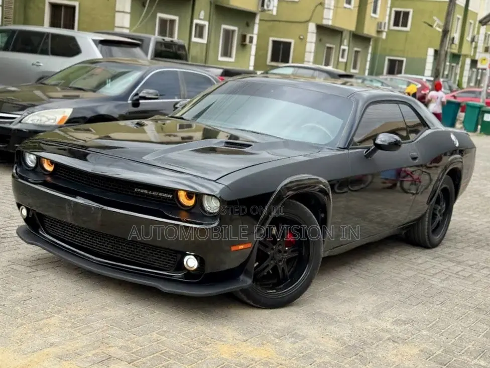 Dodge Challenger SXT 2dr Coupe (3.6L 6cyl 5A) 2014 Black