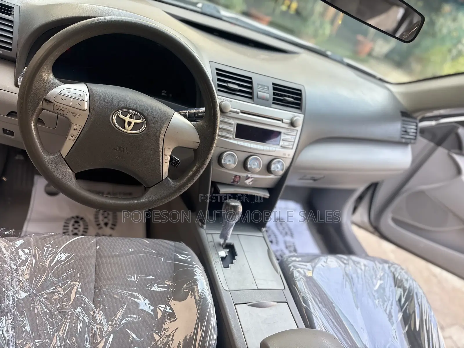 Toyota Camry LE V6 4dr Sedan (3.5L 6cyl 6A) 2011 Silver