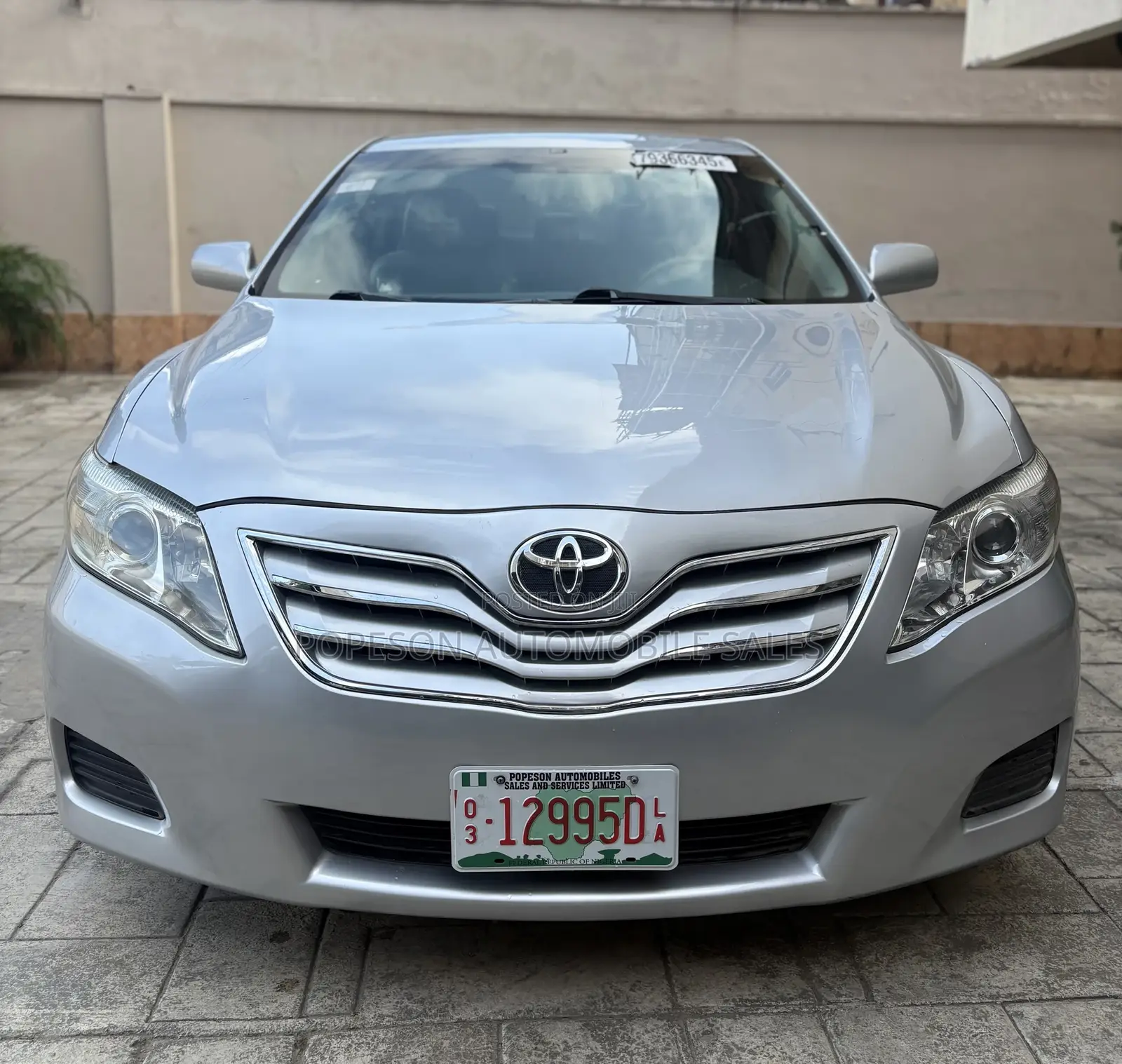 Toyota Camry LE V6 4dr Sedan (3.5L 6cyl 6A) 2011 Silver