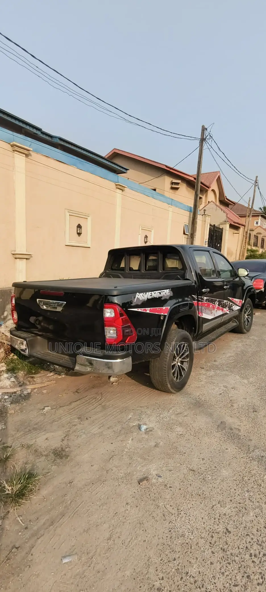 Toyota Hilux SR5 BLACK 4x4 2015 Black