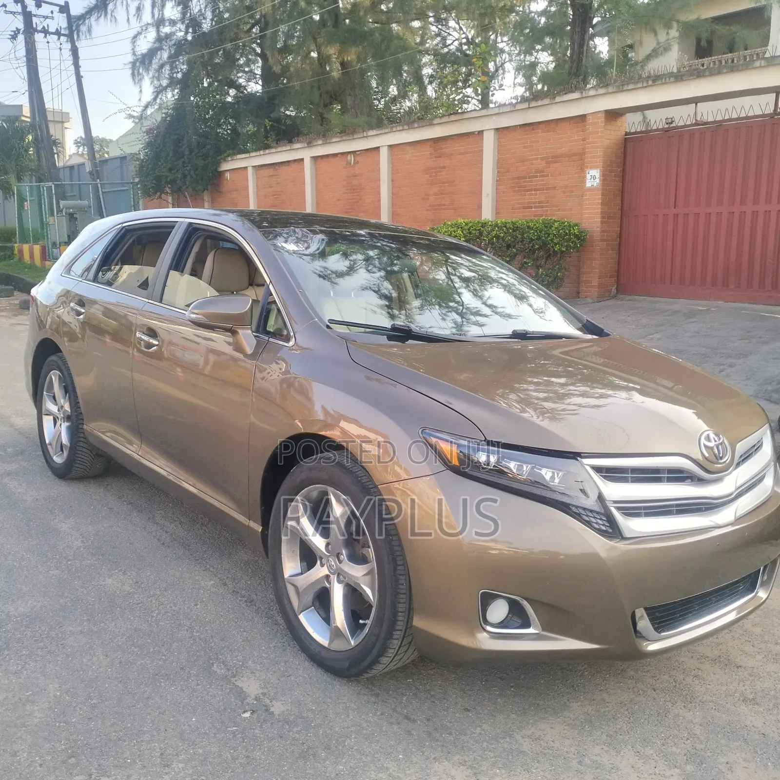 Toyota Venza 2013 Brown
