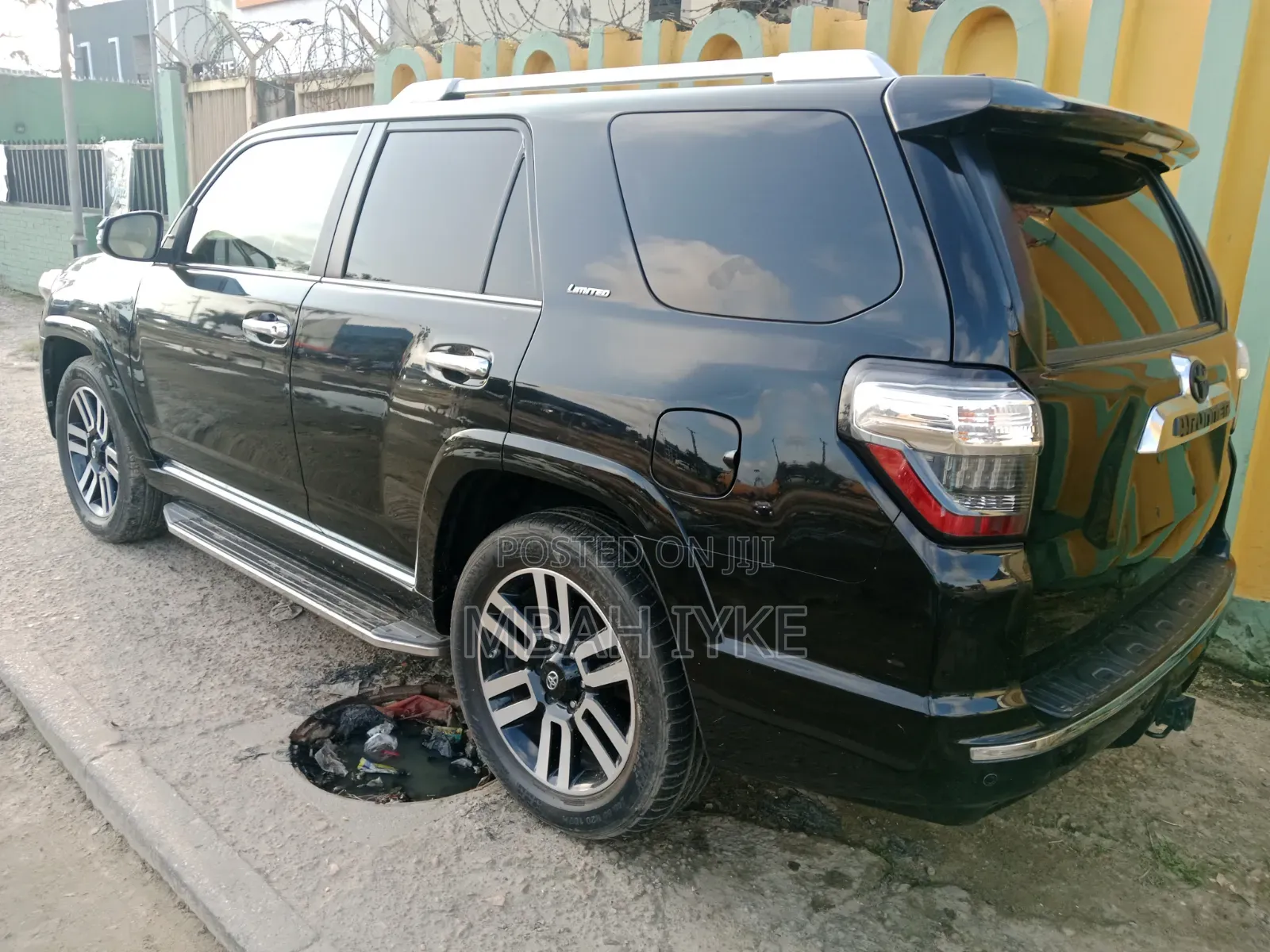 Toyota 4-Runner 2018 Black