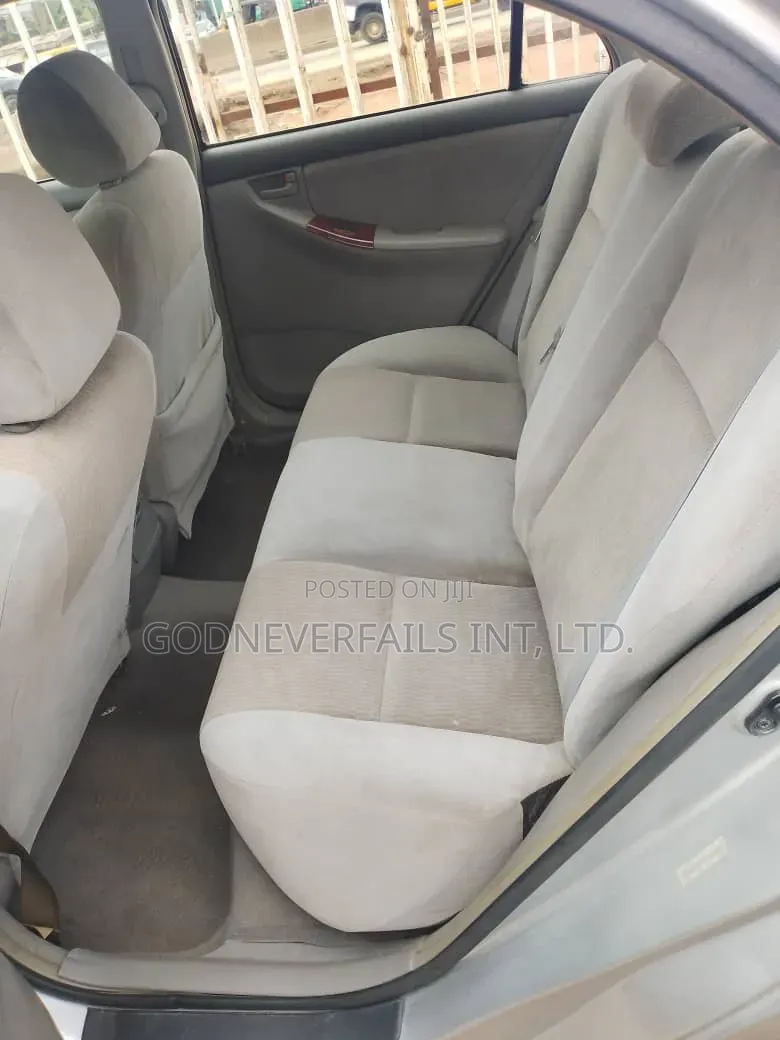 Toyota Corolla 2007 Silver