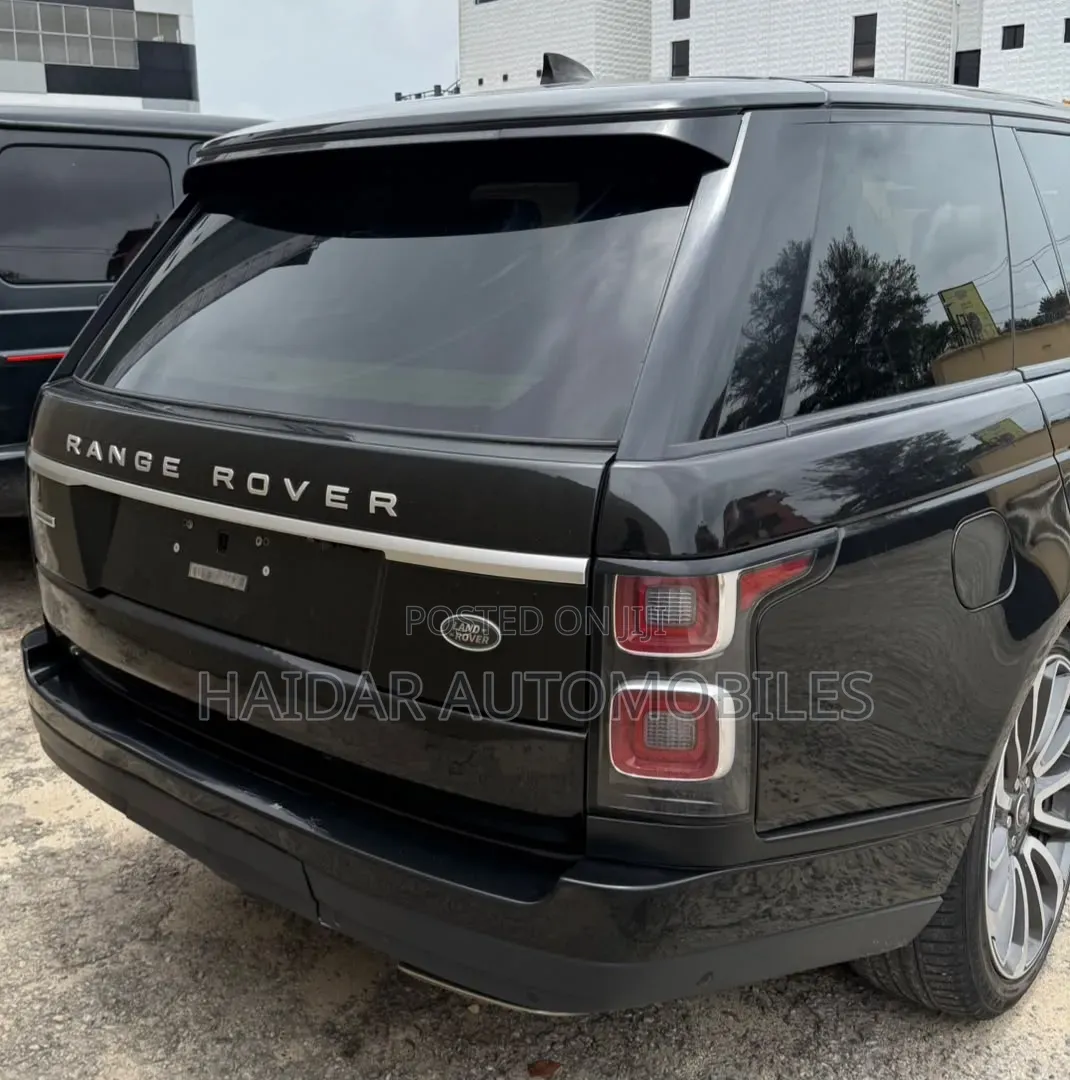 Land Rover Range Rover Vogue 2019 Black