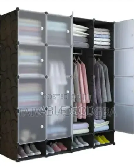 High Quality 4 Pertition Wardrobe