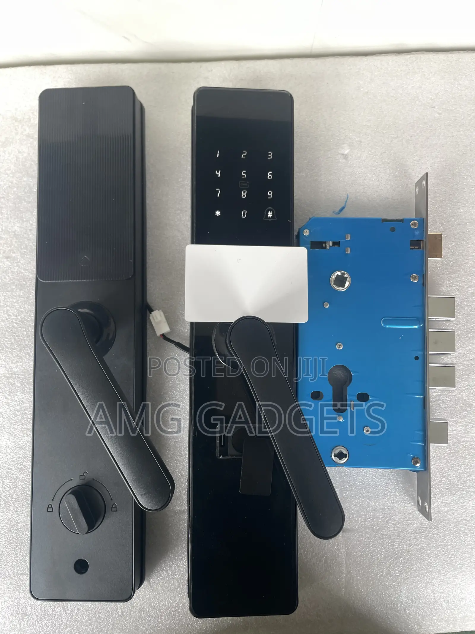 Hotel Lock With Glossy Surface ( TTlock )
