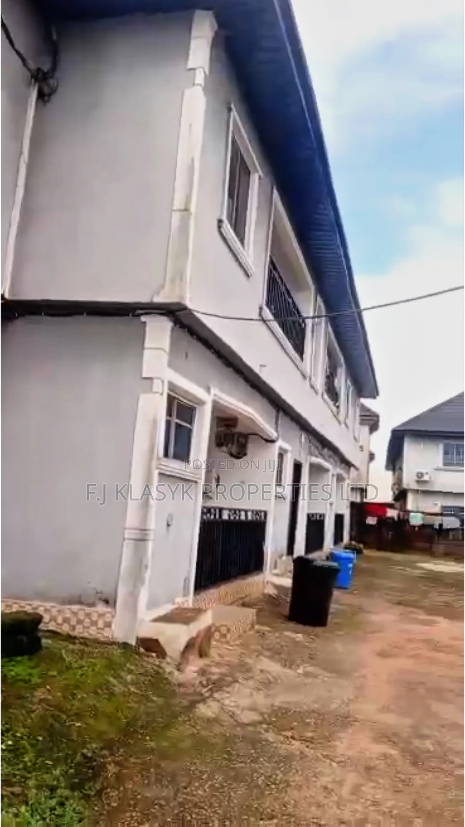 12bdrm Block of Flats in Edo State for sale