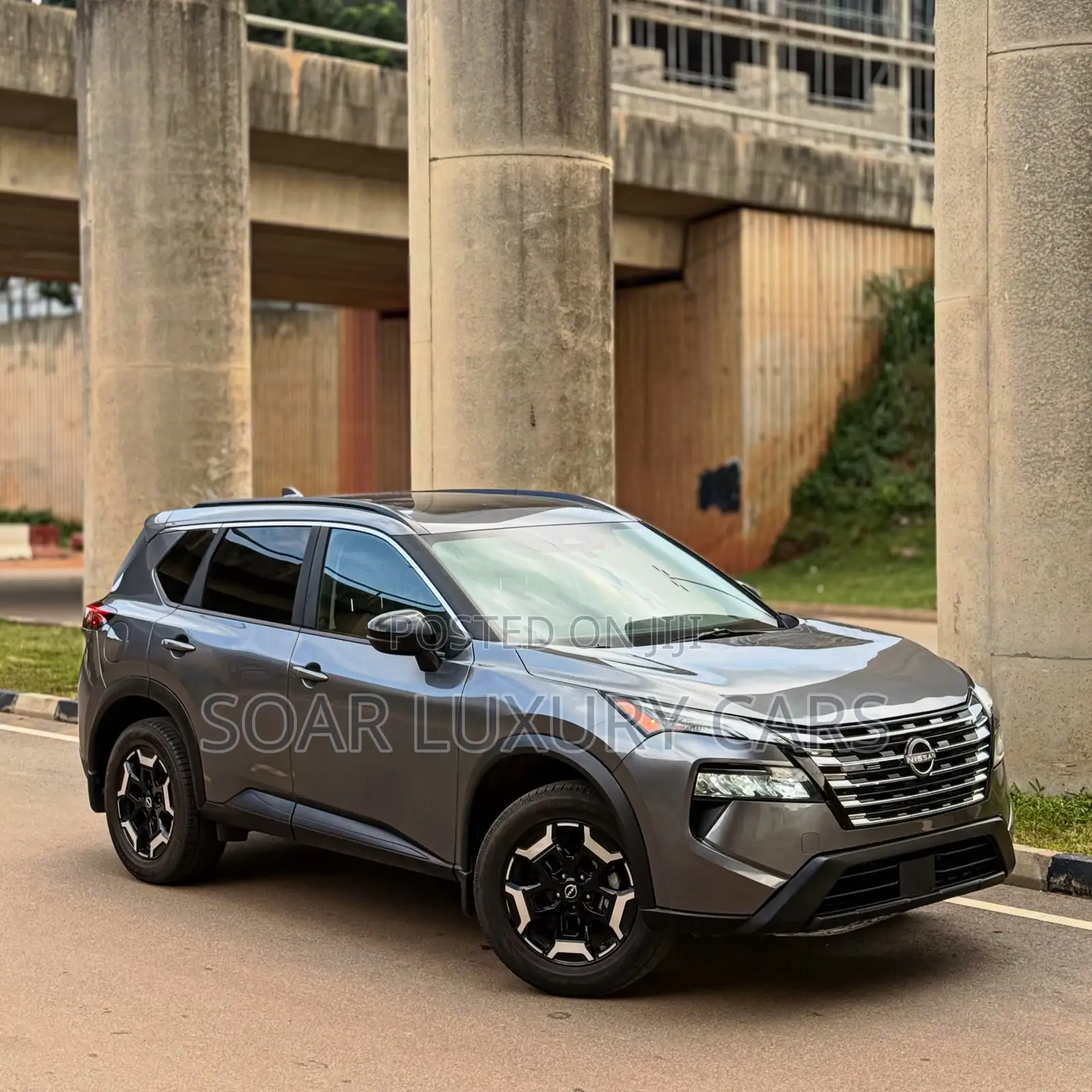 Nissan Rogue AWD Platinum 2025 Gray