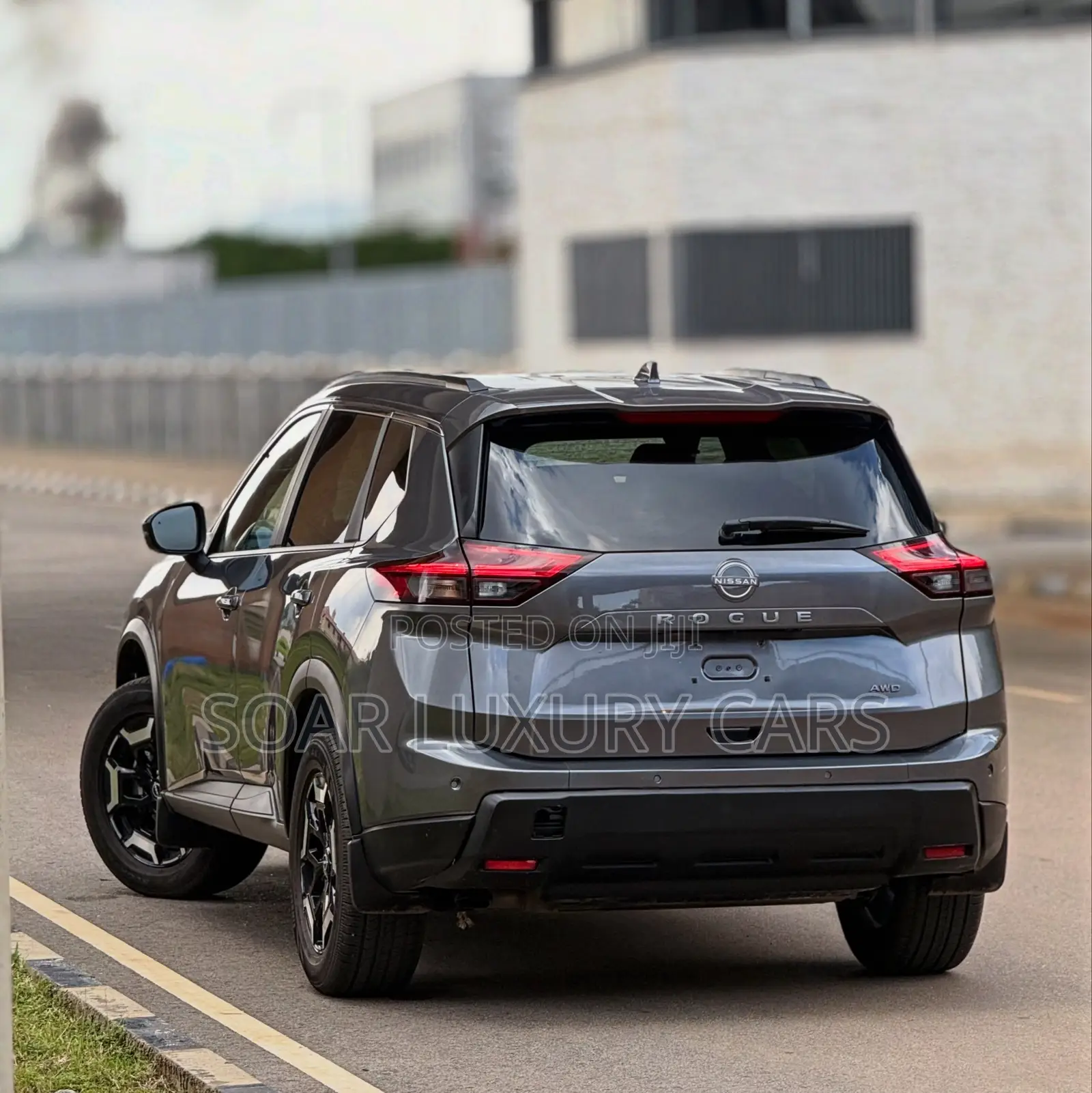 Nissan Rogue AWD Platinum 2025 Gray