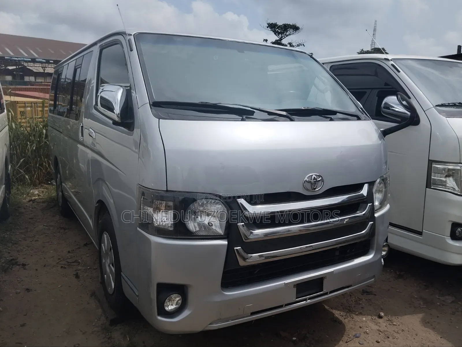 Toyota HiAce 2014 Grey
