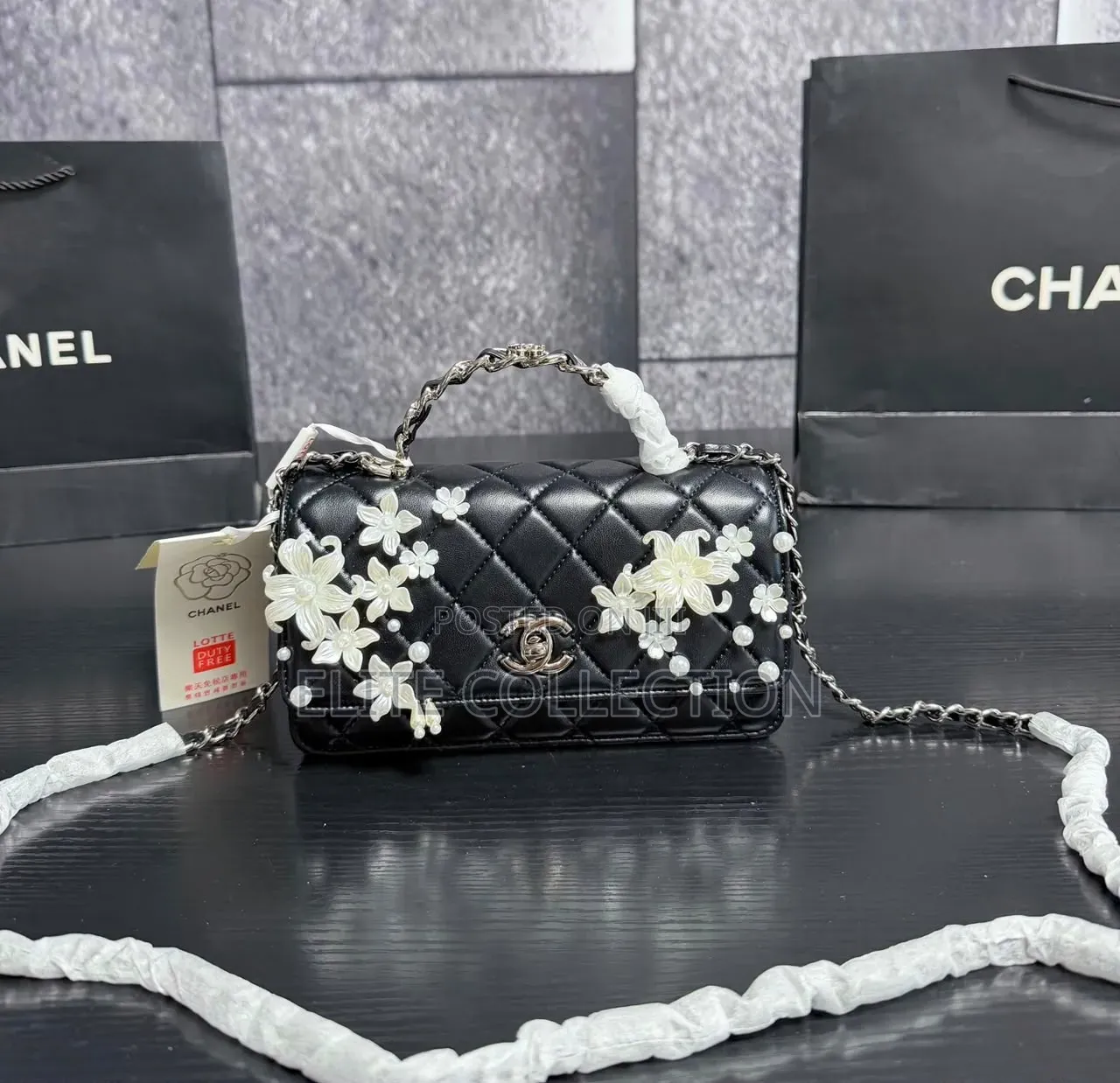 Luxe Chanel 3D Flower Peals Midi Size Bag Fully Boxed With Receipt