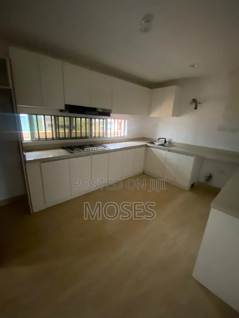 2bdrm Penthouse in Access Control, Kofo Abayomi for rent
