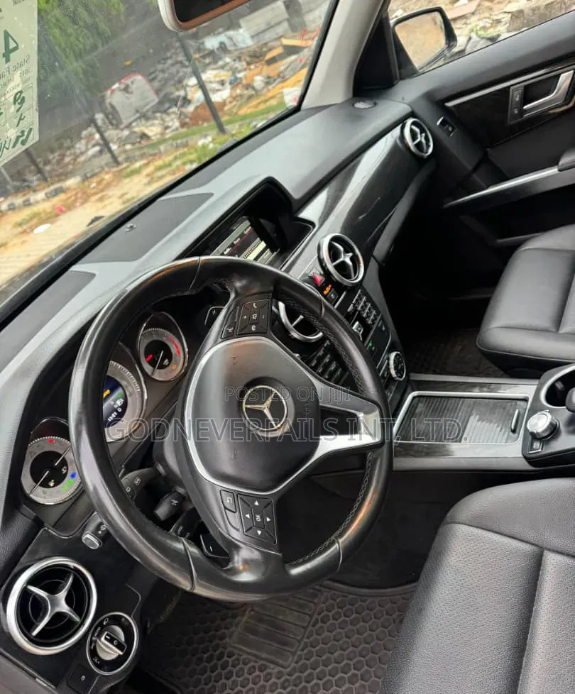 Mercedes-Benz GLK-Class 2015 Black