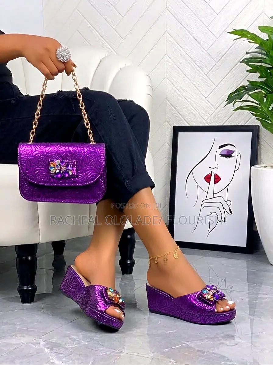 Quality Women Shoe and Purse