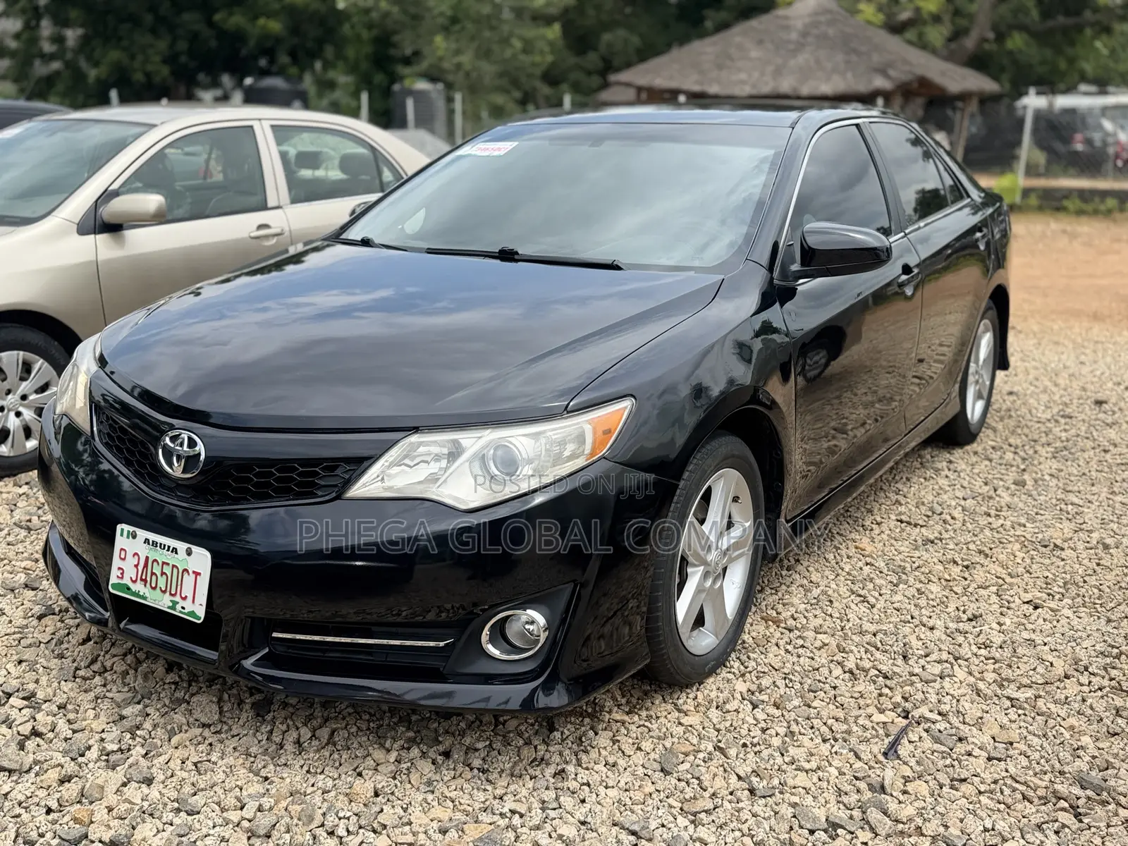 Toyota Camry SE 4dr Sedan (2.5L 4cyl 6A) 2013 Black