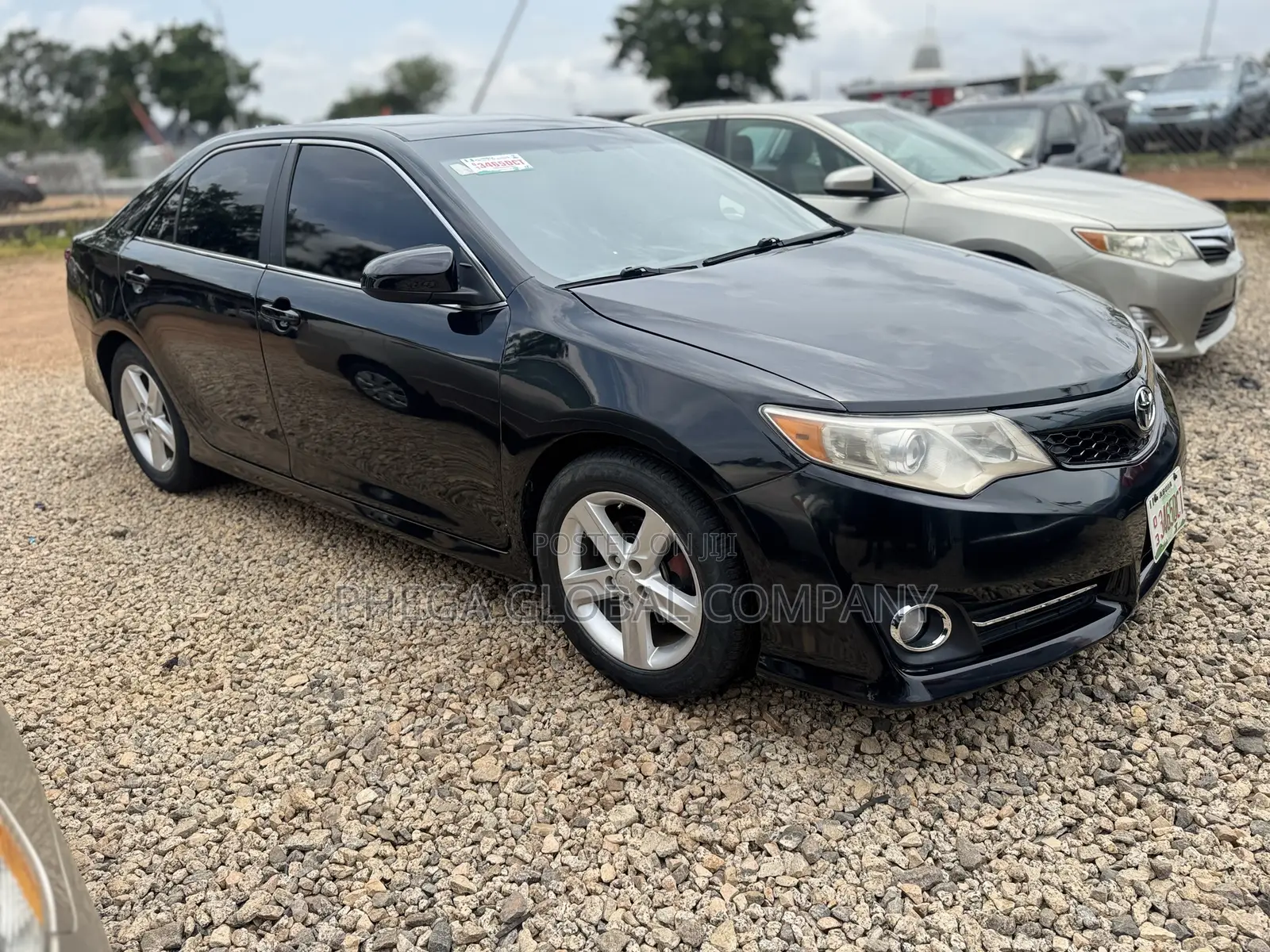 Toyota Camry SE 4dr Sedan (2.5L 4cyl 6A) 2013 Black