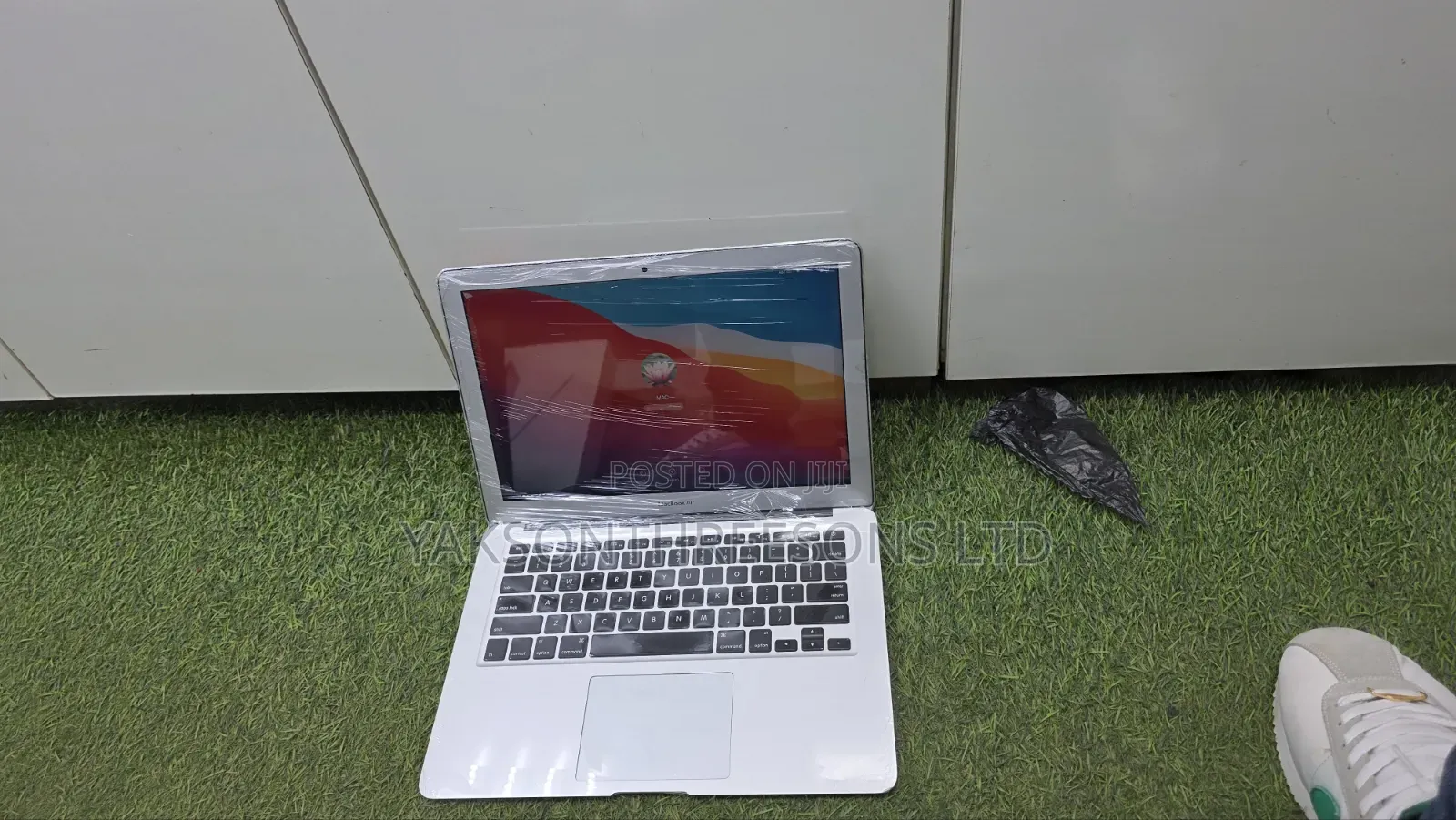 Laptop Apple MacBook Air 2015 4GB Intel Core i5 SSD 128GB