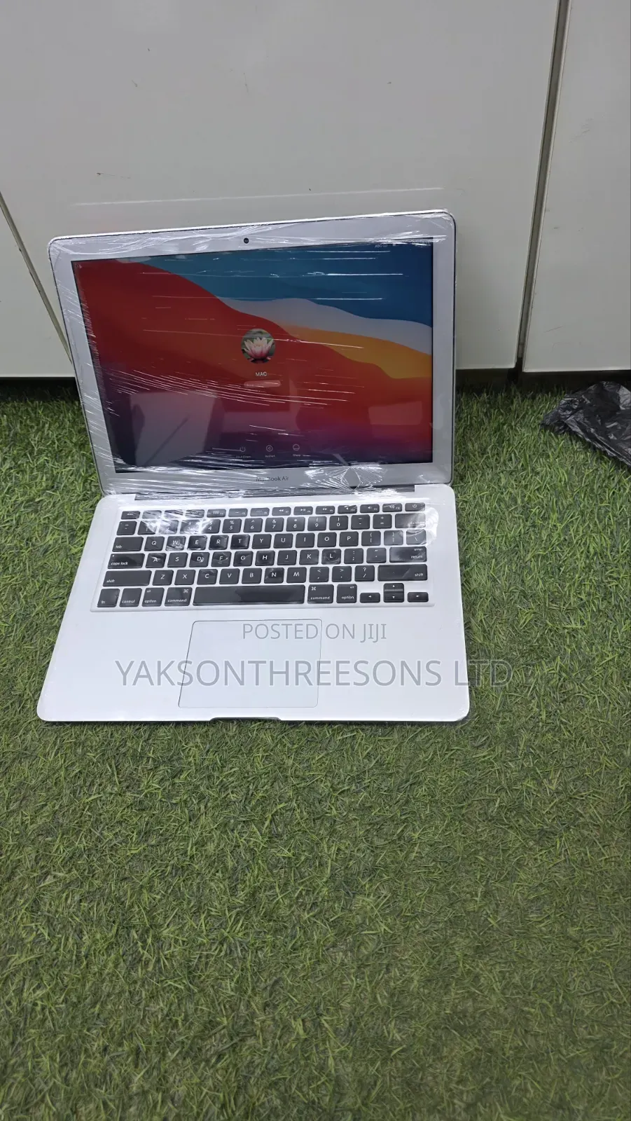 Laptop Apple MacBook Air 2015 4GB Intel Core i5 SSD 128GB