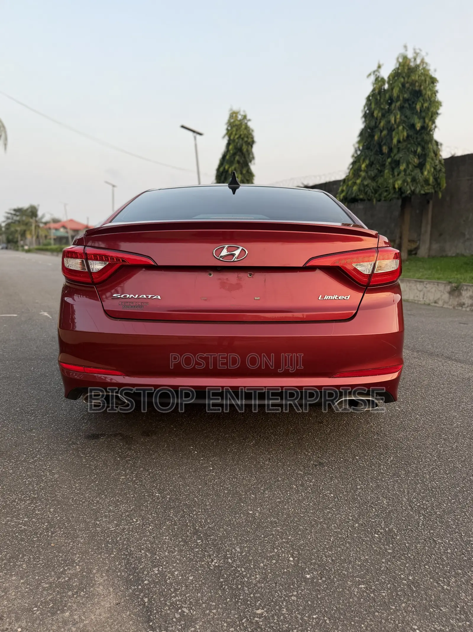 Hyundai Sonata Limited 4dr Sedan (2.4L 4cyl 6A) 2015 Red