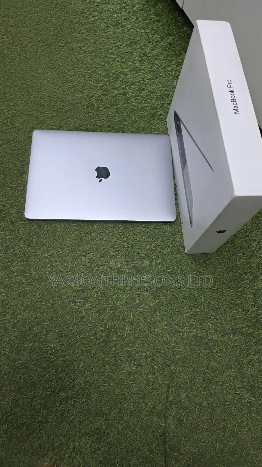 Laptop Apple MacBook Pro 2018 8GB Intel Core i5 SSD 256GB