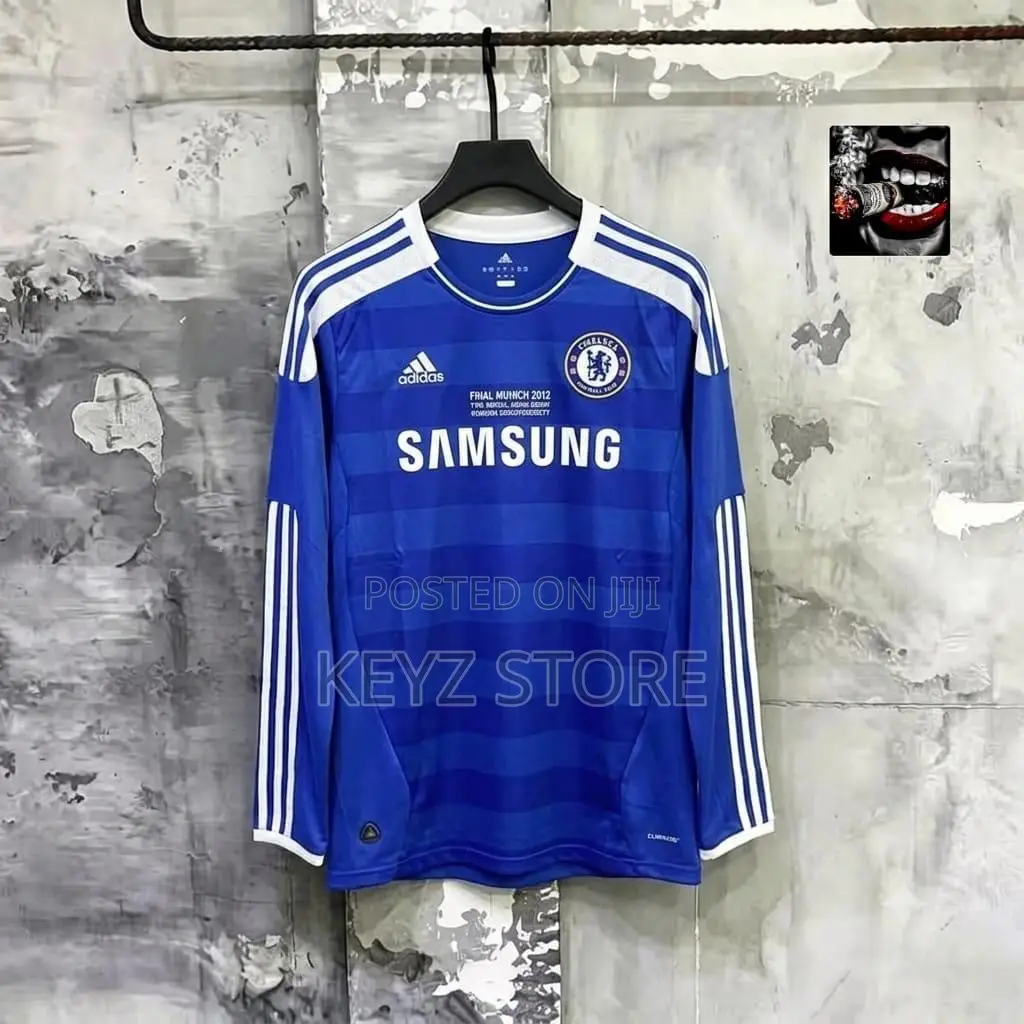 🔥 Chelsea Long Sleeve Retro & Player Version Available! 💙⚽