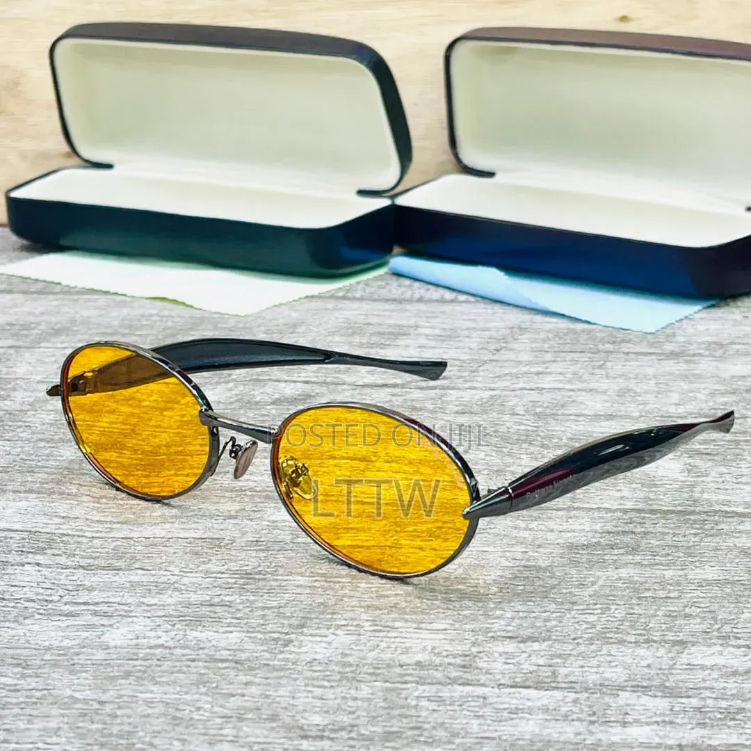 Bottega Veneta-Style Classic Aviator Sunglasses 🕶