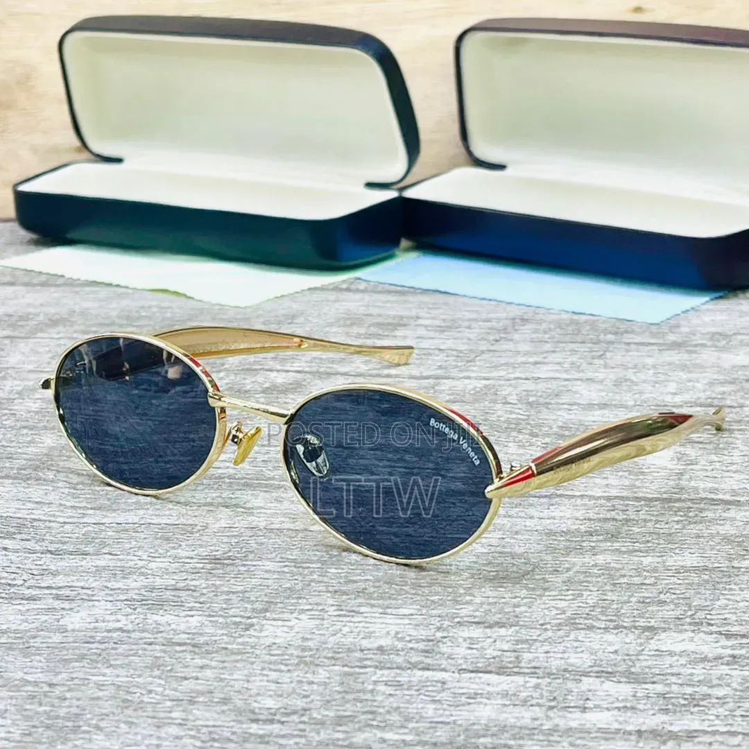 Bottega Veneta-Style Classic Aviator Sunglasses 🕶