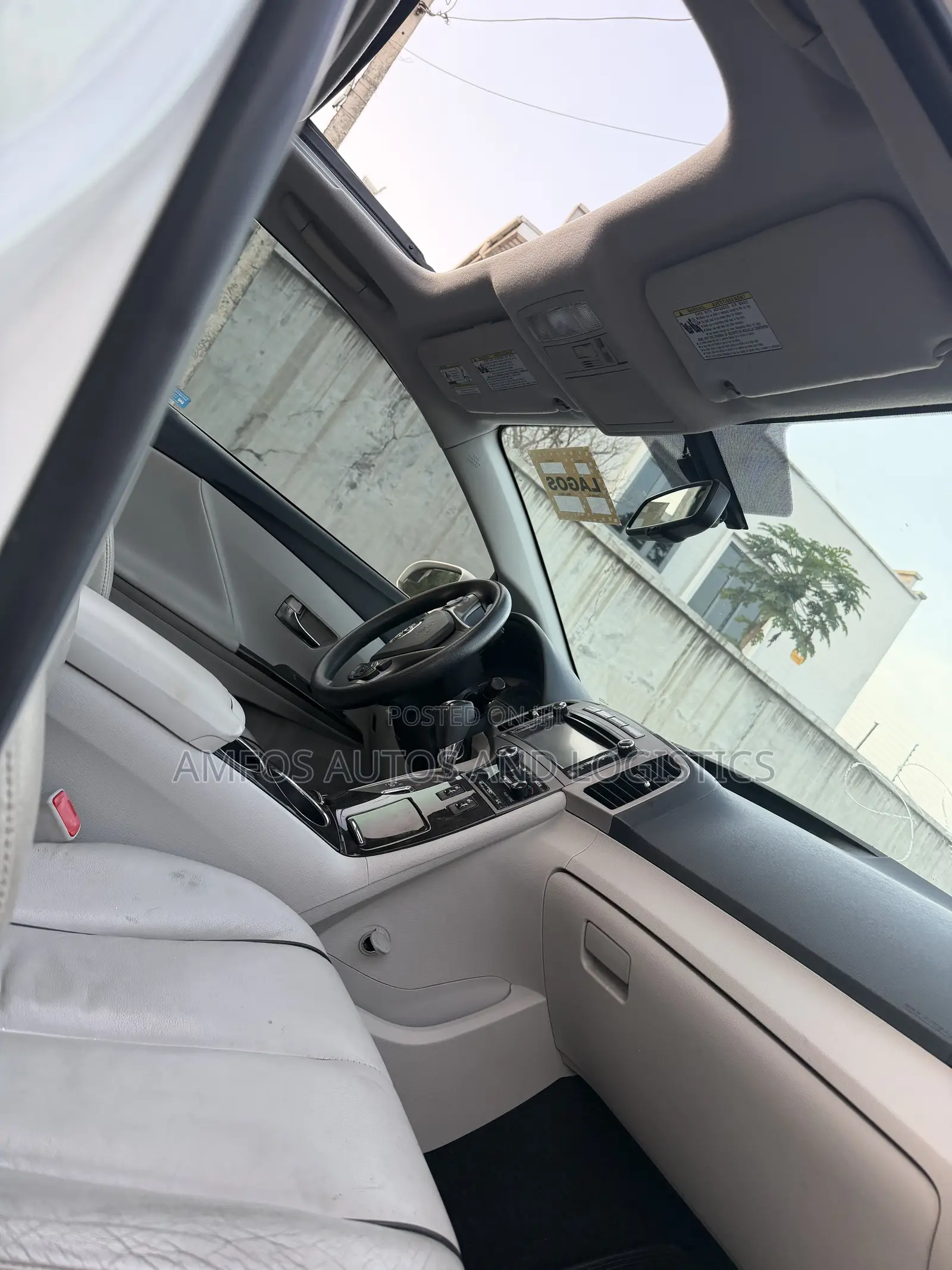 Toyota Venza XLE 4dr Wagon (3.5L 6cyl 6A) 2014 Off white