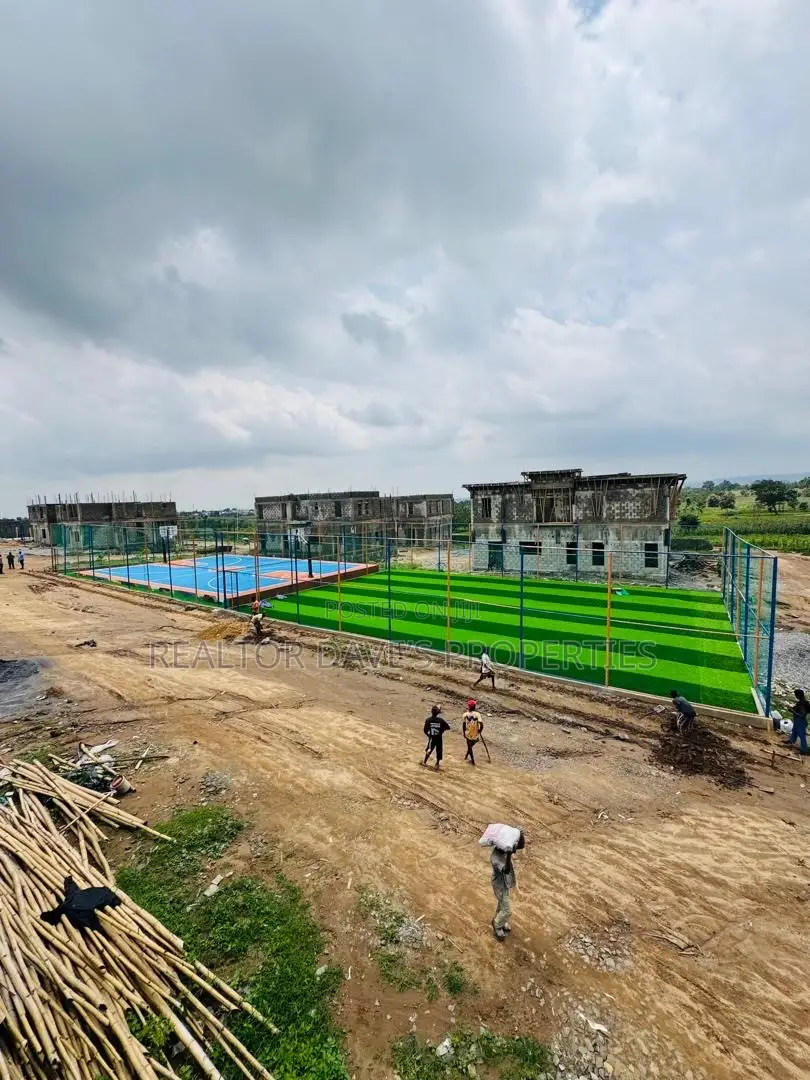 ๐ก 250sqm Plot of Land for Sale