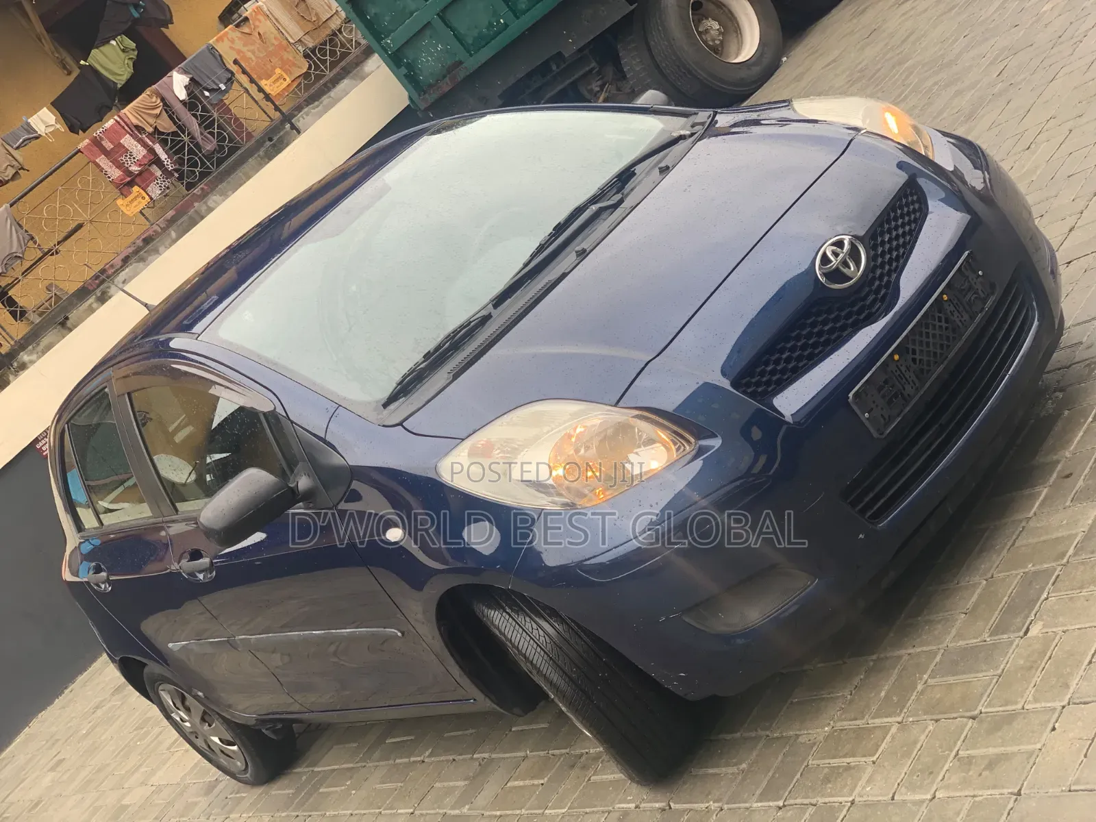Toyota Yaris 2010 Red