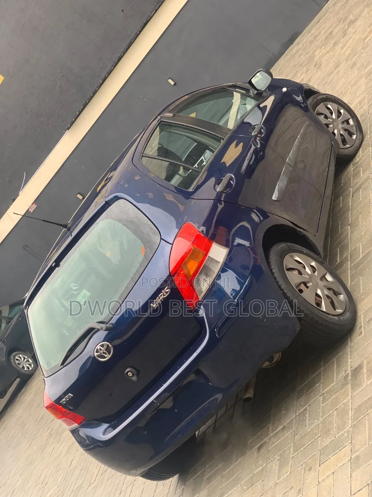 Toyota Yaris 2010 Red