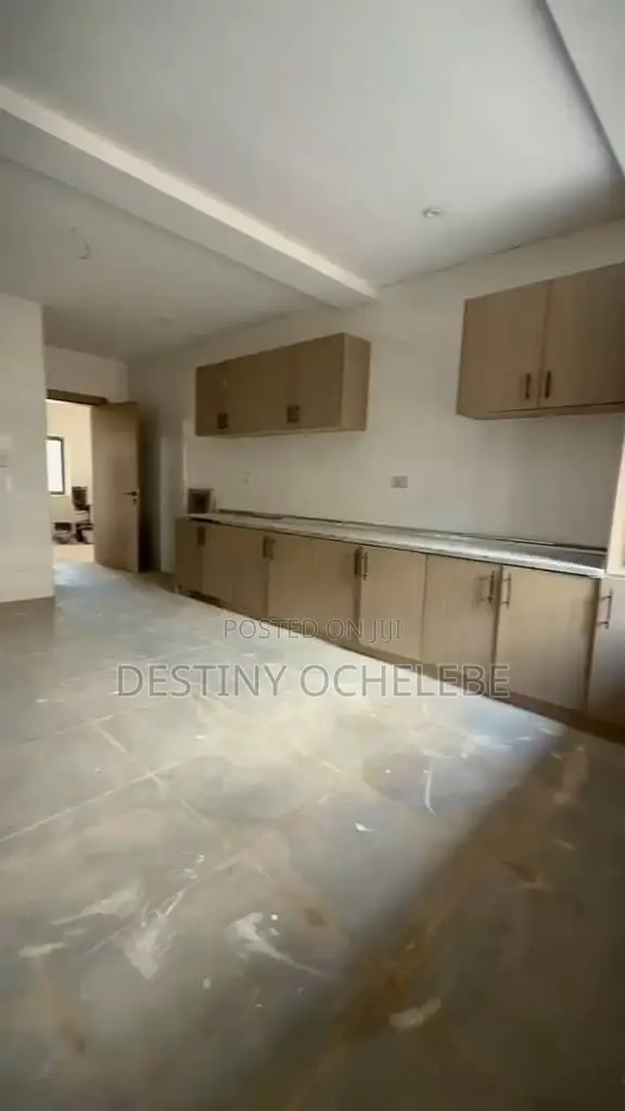 6bdrm Duplex in Asokoro for rent