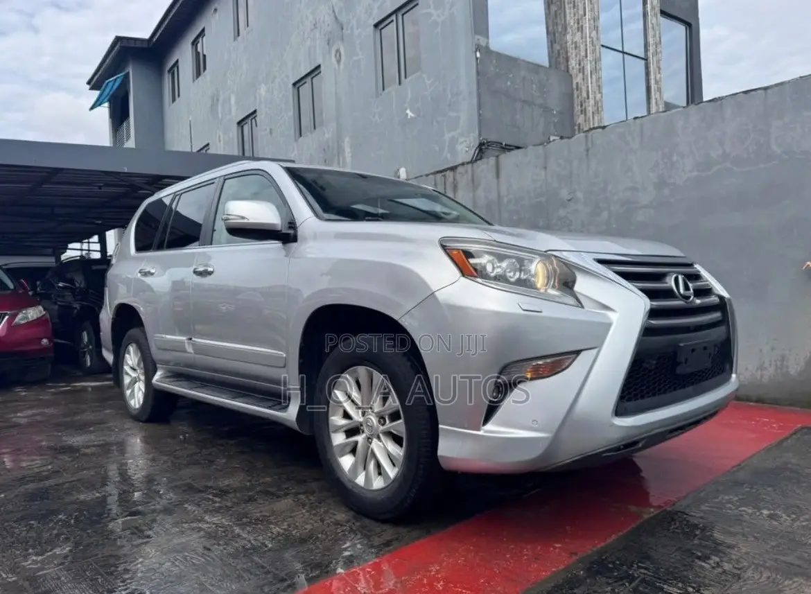 Lexus GX 460 Luxury 2015 Silver