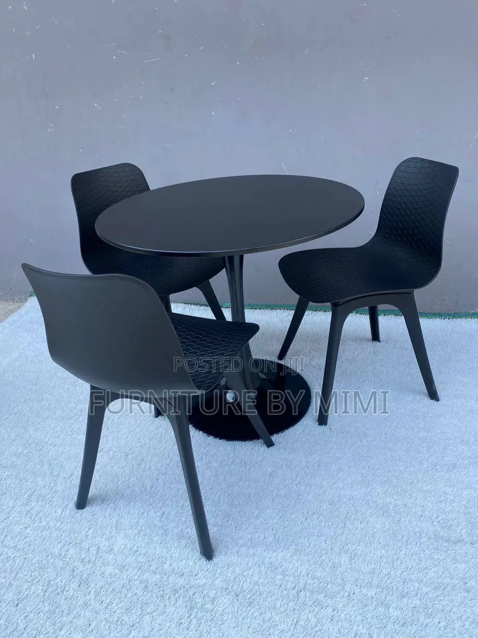 Modern 3-Seater Restaurant Set – Black Tulip Table & Textured Chairs