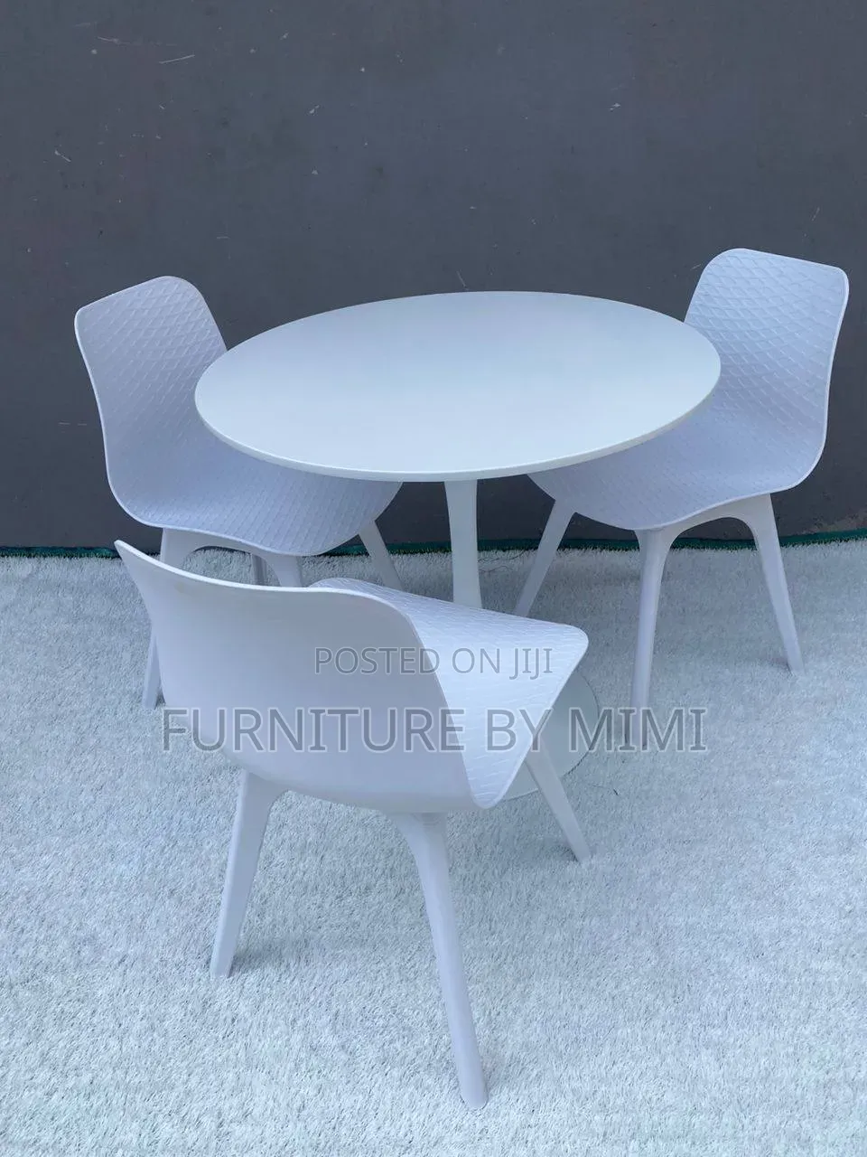 Modern 3-Seater Restaurant Set – Black Tulip Table & Textured Chairs