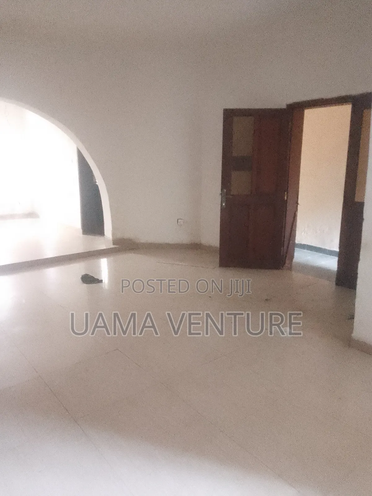 3bdrm Block of Flats in Royalpalmwill, Ado / Ajah for rent